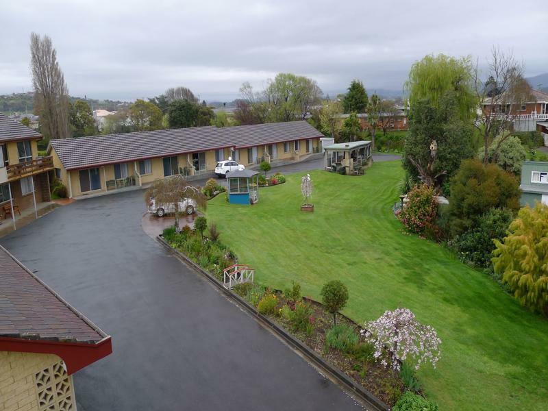 Willaway Motel Apartments Ulverstone Esterno foto